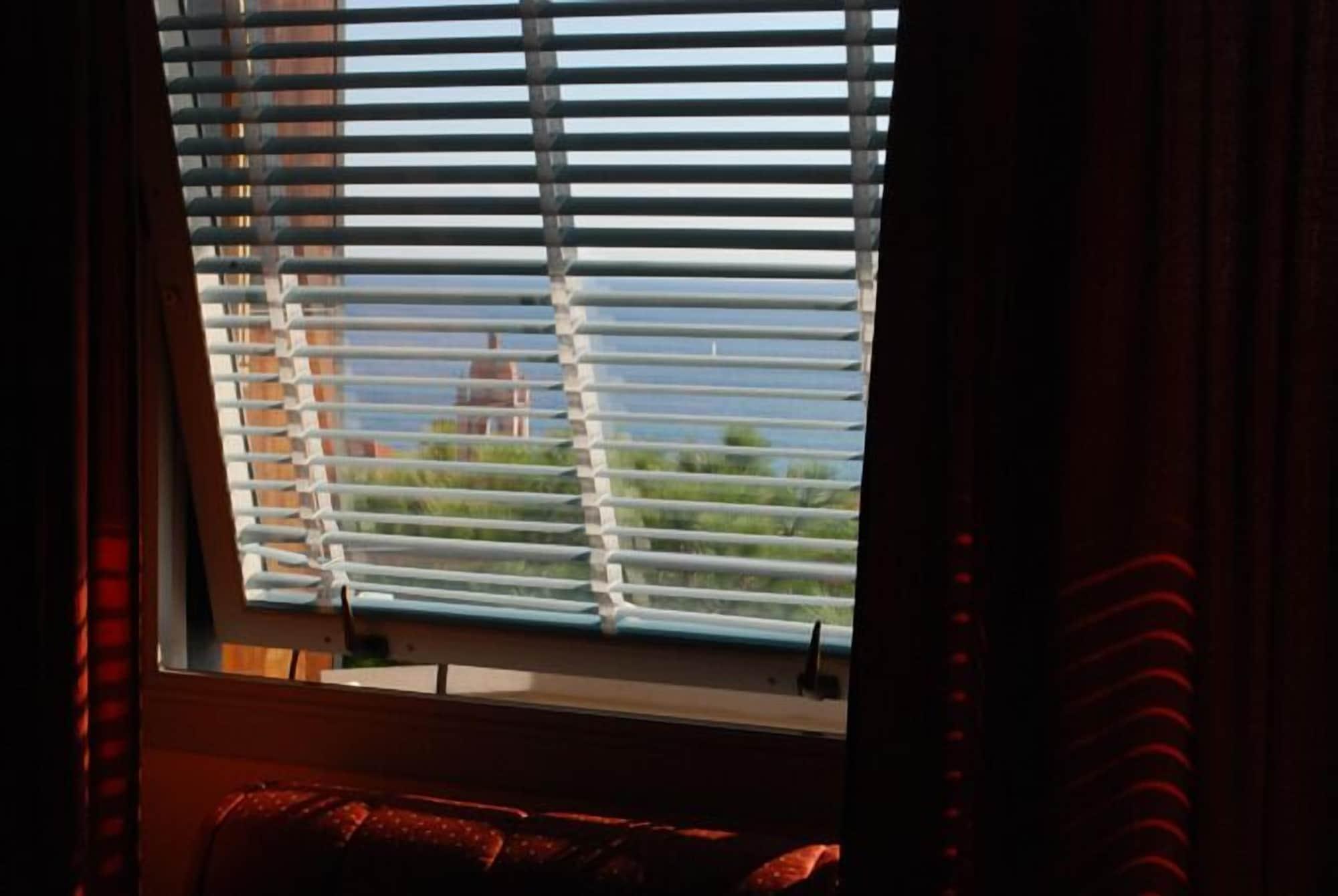 ואראצה Hotel Palace מראה חיצוני תמונה